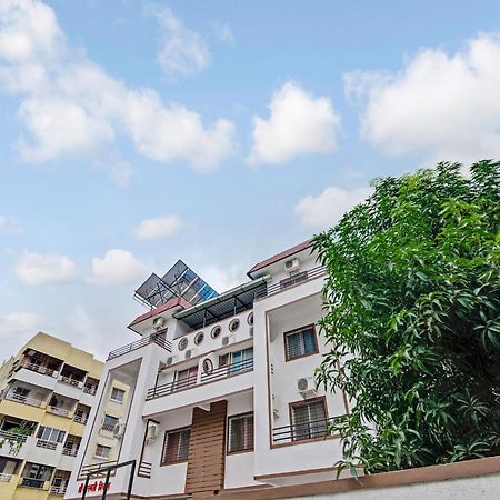 Super Hotel O Saraswati Niwas Vadgaon Budruk بونة المظهر الخارجي الصورة